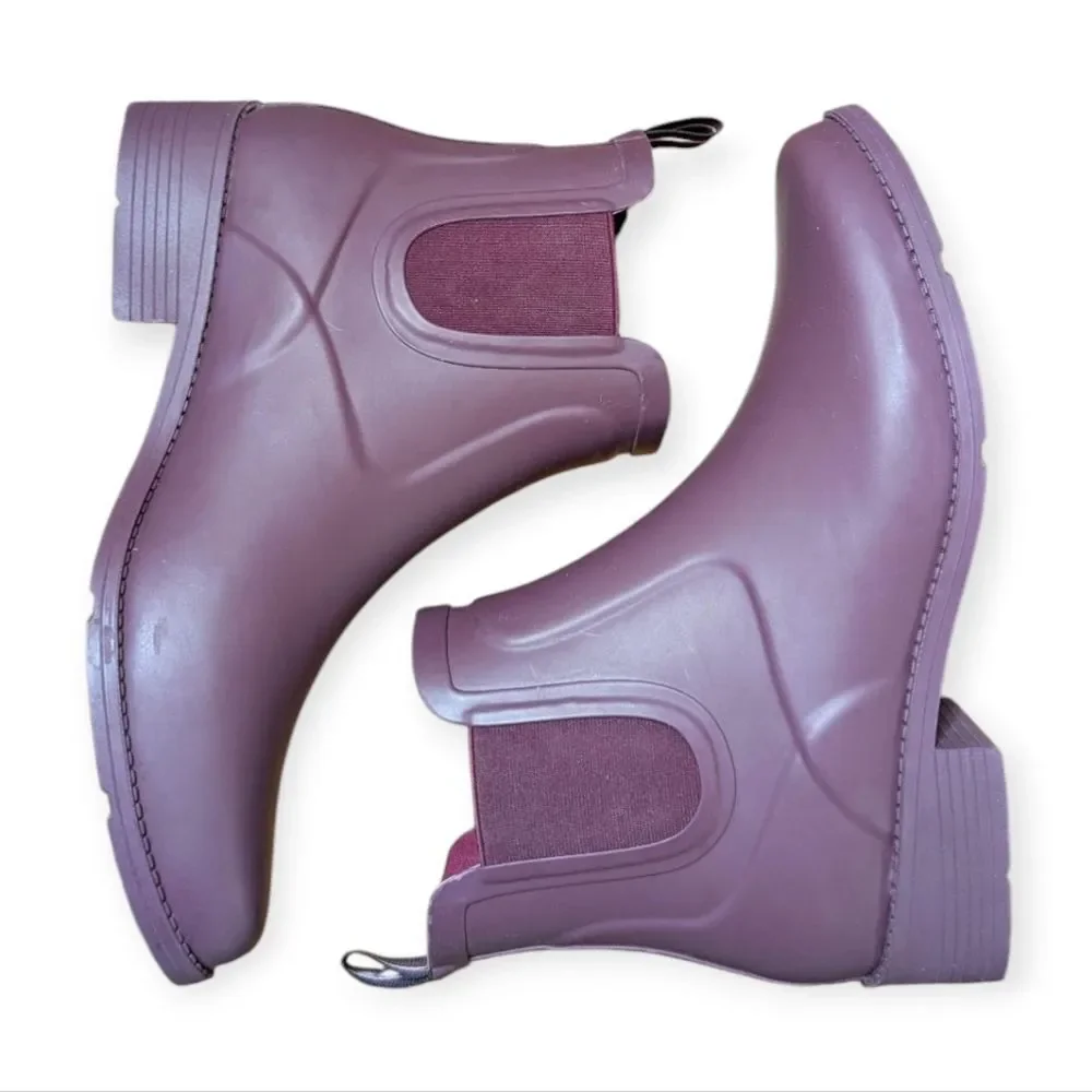 Lands End Royal Burgundy Pull On Heeled Chelsea Rain Booties 10 41.5